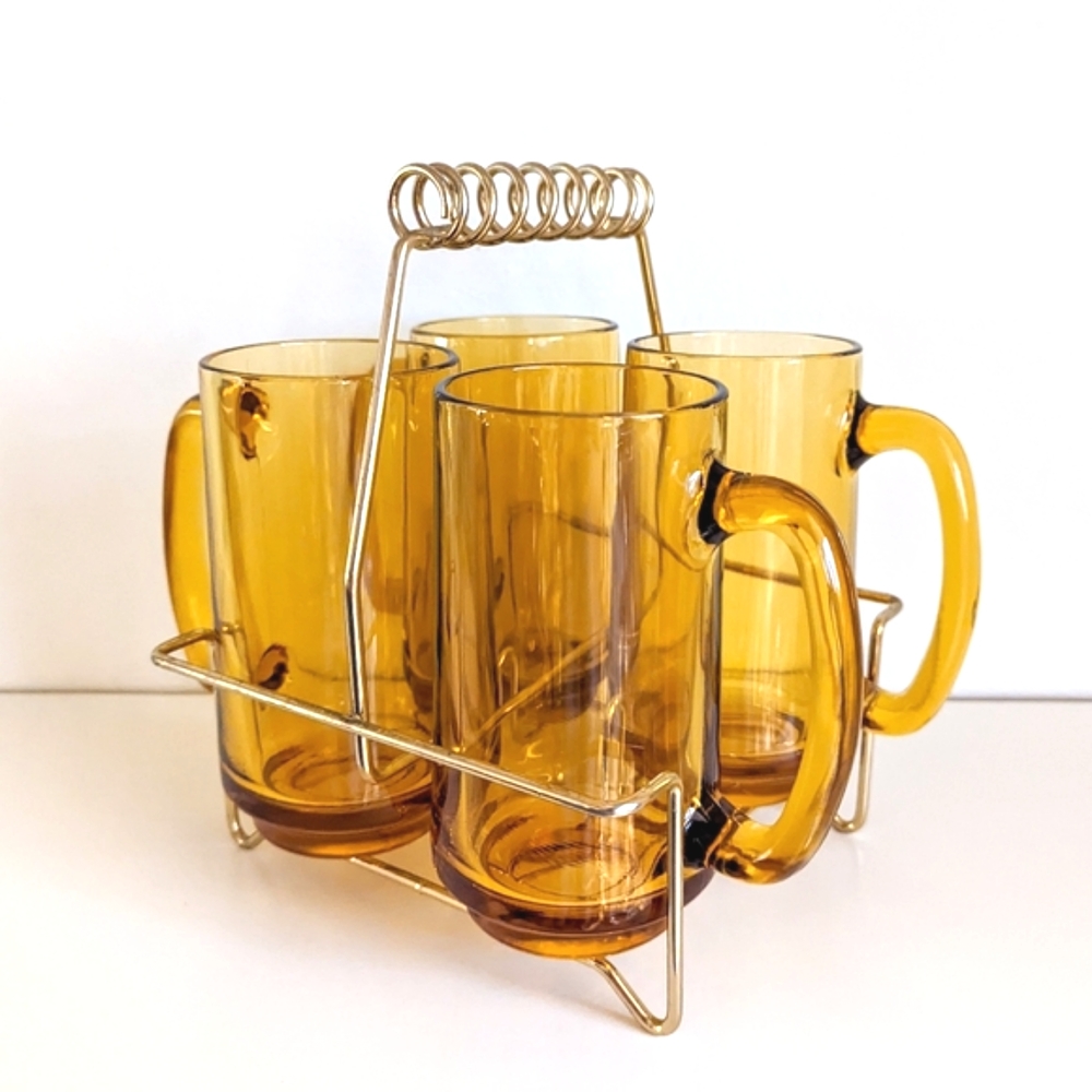 Set of 4 Vintage Beer Mugs With MCM Caddy